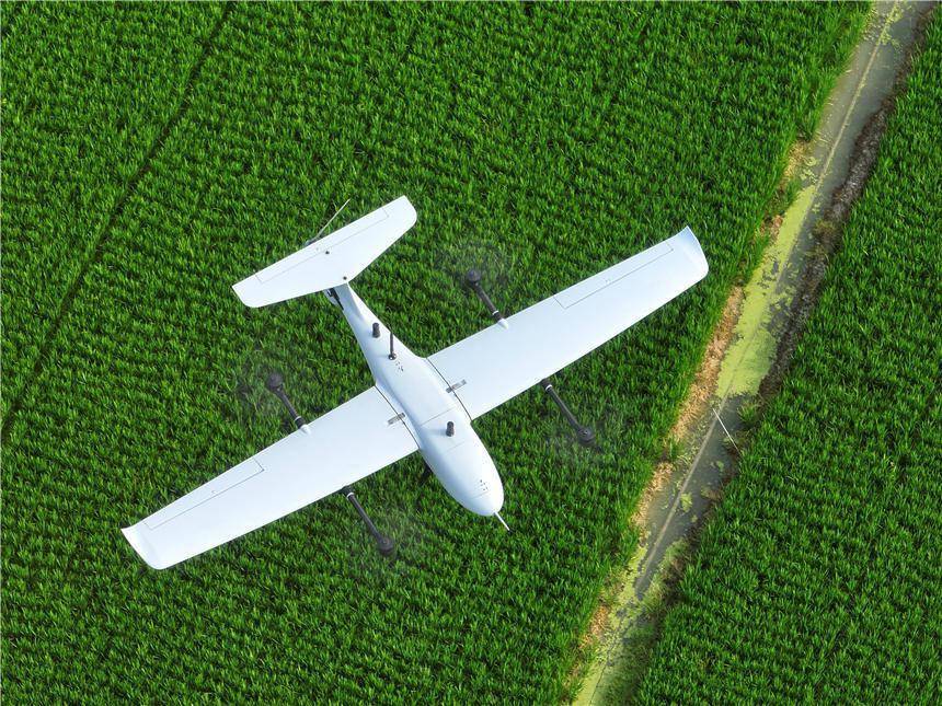 Nouvelle percée ! State Grid Jingzhou Power Supply Company utilise pour la première fois des drones à voilure fixe pour inspecter les lignes de transmission à ultra haute tension