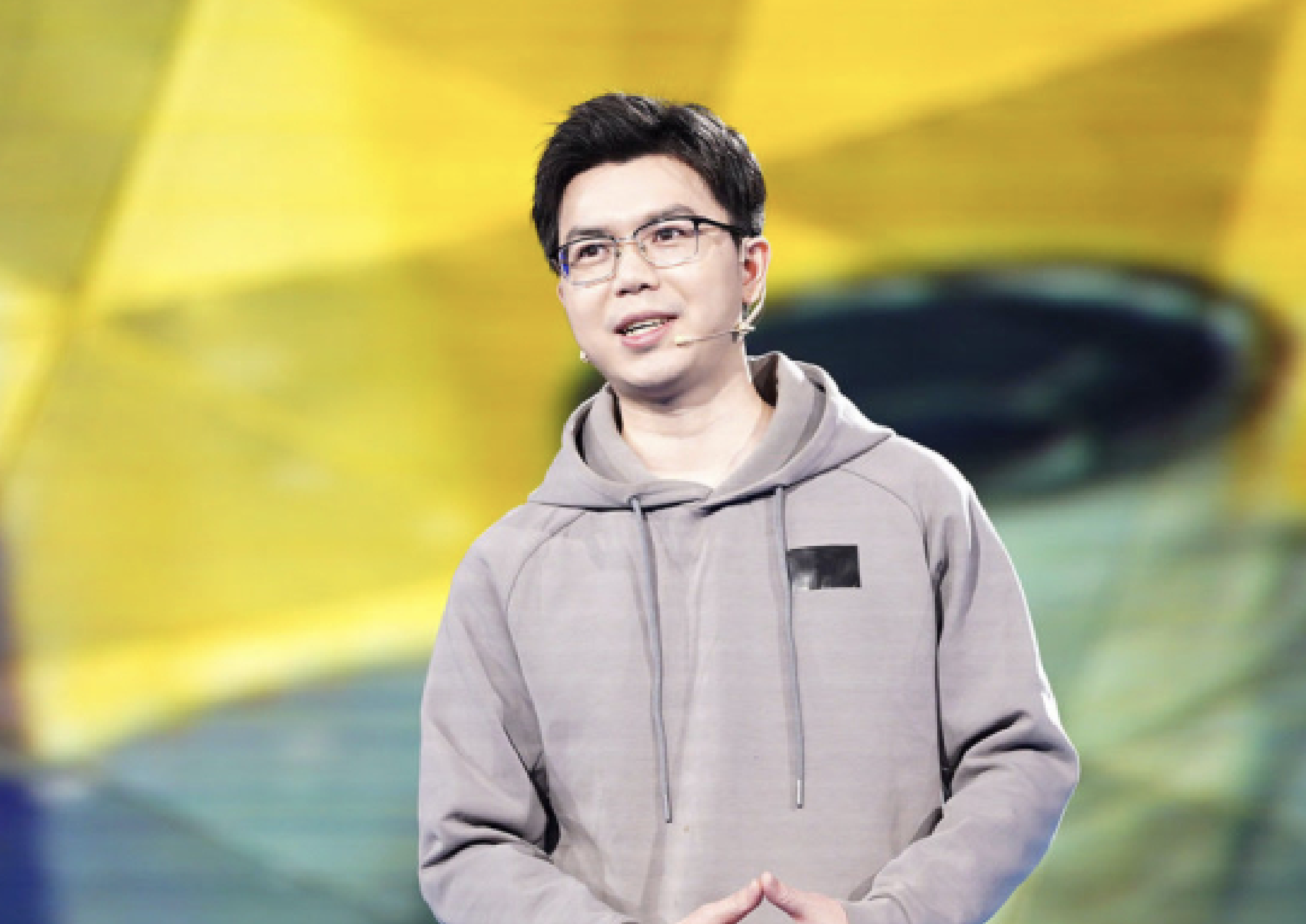 Huaweis young genius Peng Zhihui spent less than a year building robots. How did he achieve a valuation of one billion US dollars?