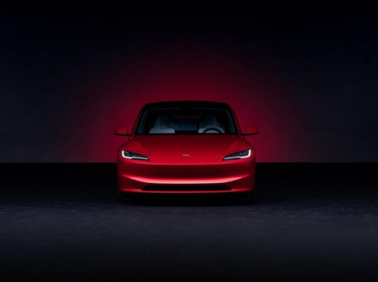 Model 3 焕新版：外观升级、续航增强 特斯拉中国预售开启