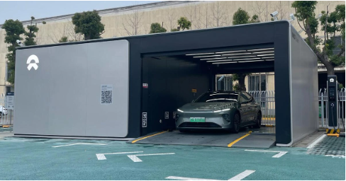 NIO a une fois de plus remporté un grand succès : il a ouvert 46 stations déchange de batteries en une seule journée, établissant ainsi la meilleure performance de lhistoire !