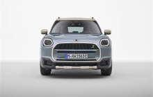 MINI Countryman新特点揭秘：尺寸增大、续航提升与内饰升级