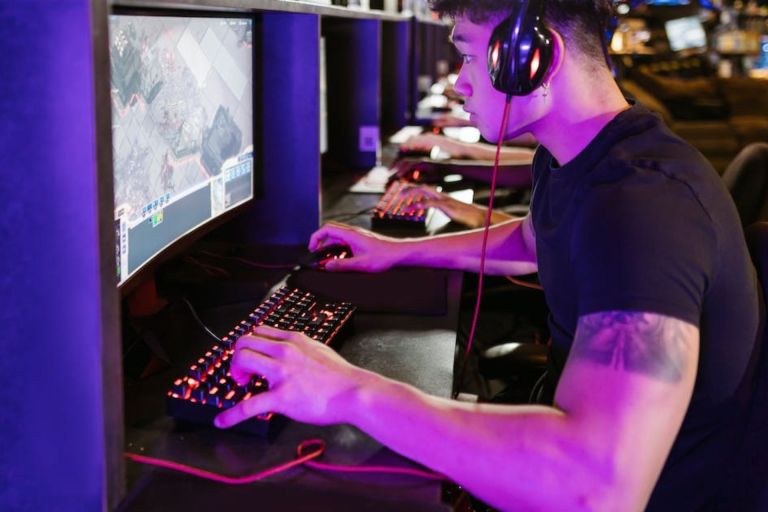 修复:解决 Windows 11 游戏中颜色变化的问题