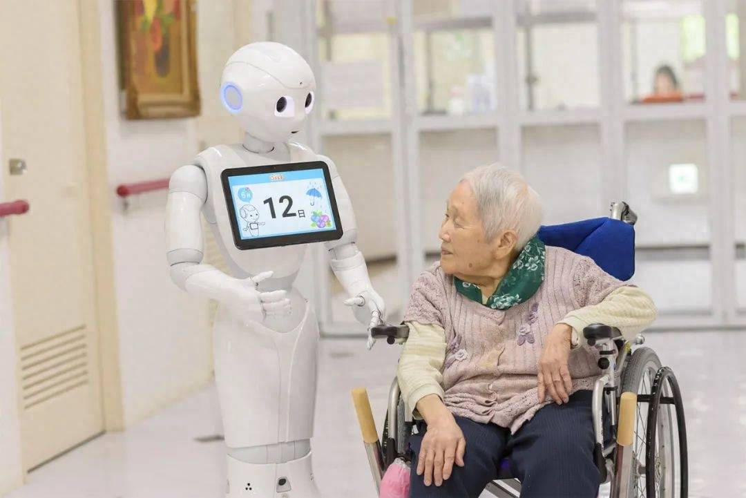 Pepper 机器人，为老年护理注入活力的秘密武器