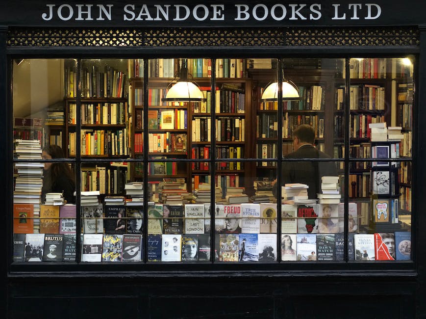 Le gouvernement français prend des mesures pour obliger les librairies en ligne comme Amazon à augmenter les frais de port afin de protéger les librairies physiques