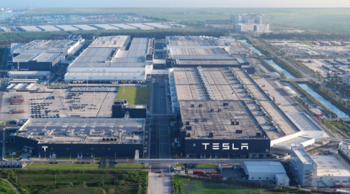 Tesla China menghantar lebih daripada 220,000 kenderaan pada suku ketiga, menyumbang 50% daripada jualan global