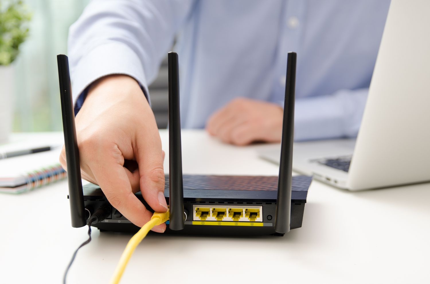 Solution: Wired access point is slower than wireless router