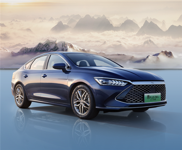 比亚迪秦PLUS DM-i冠军版:感恩狂欢购,9.48万元限时特惠