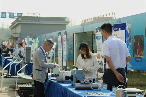 各类无人机“齐上阵”，武汉举行辐射事故应急演练活动