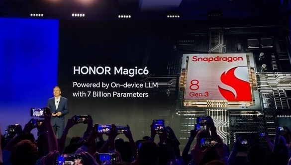 Magic 6 appearance revealed in advance: center punch screen + Honor smart capsule function