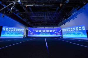 上海科技影都元宇宙创制基地TopSpeed虚拟现实棚开棚