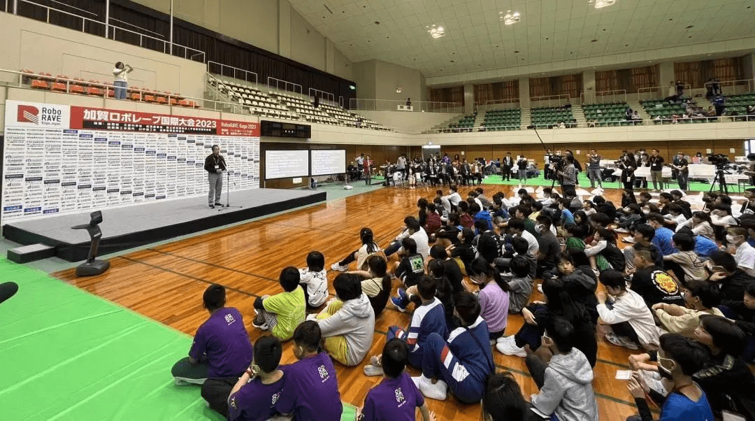 Chinese players won 4 gold medals, 1 bronze medal and 1 bronze medal in the 2023 Japan International Robot Open.