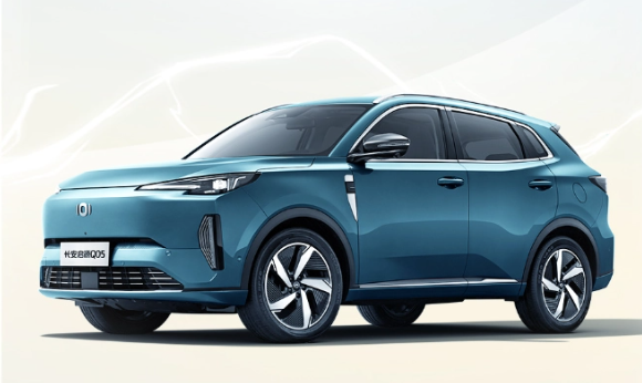 Révéler Changan Qiyuan Q05 dévoilé ! Première configuration de SUV compact hybride rechargeable