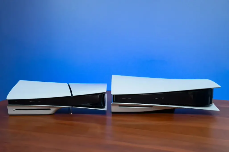 Media comparison reveals: Sony’s thin and light version of PS5 has shrunk in size, but its appearance has caused controversy