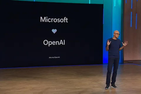 闹大了：大多数 OpenAI 员工威胁要辞职加入微软，除非解散董事会并请回阿尔特曼