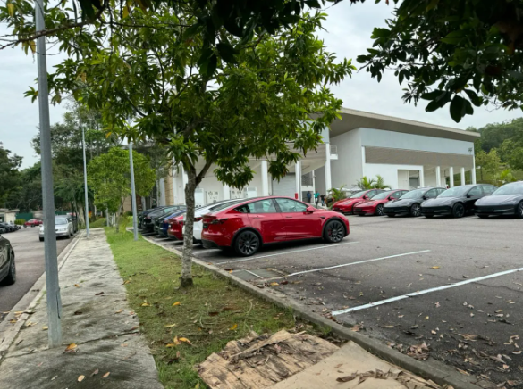 特斯拉 Model 3 焕新版抵达马来西亚，交付即将启动
