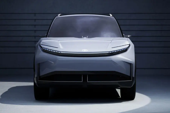 丰田发布Urban Crossover概念车，旗下最小电动汽车 展望欧洲电动市场