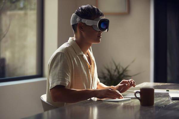 苹果领衔 明年Meta、三星等大厂预计将发布多款VR产品