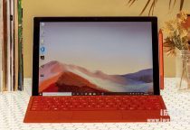 如何调节联想ThinkPad X13笔记本的屏幕亮度？