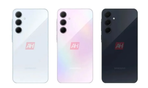 Trois rendus haute définition du Samsung Galaxy A35 sont exposés, attirant une large attention en termes de correspondance des couleurs