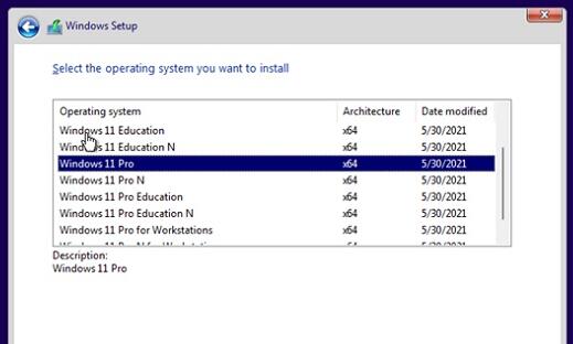 Versi pemasangan Win11 disyorkan