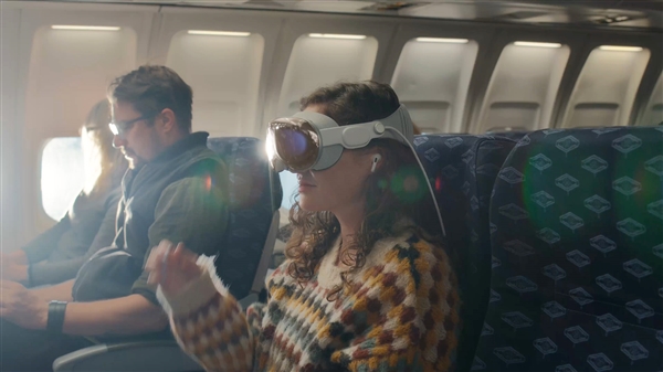 苹果VR设备Vision Pro即将预售，开启高端虚拟现实新纪元