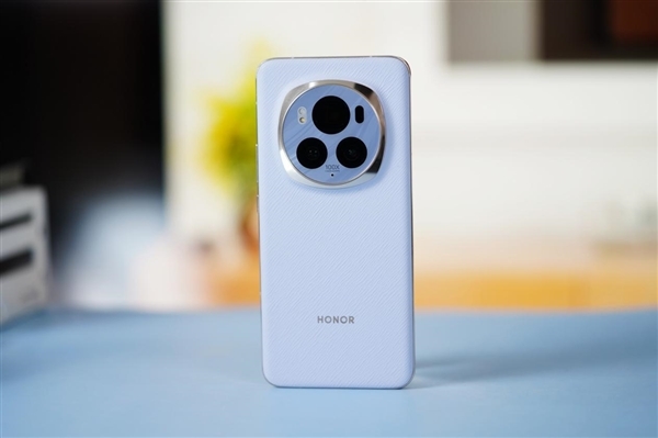 赵明: 荣耀对友商窃取图纸毫不担心!