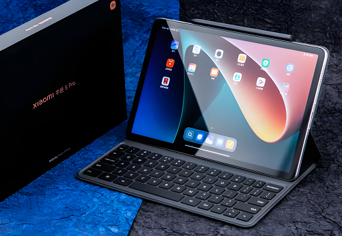 Which one is better, vivopad or Xiaomi tablet 5pro?