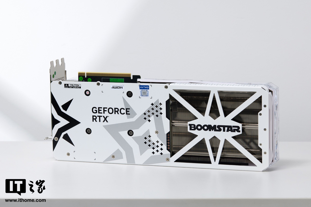 影驰 GeForce RTX 4070 Ti SUPER 星曜 OC 显卡评测：成功征服 4K 光追，轻松驾驭 2K 高刷