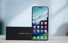 iPhone 15 Pro大幅降价1500元，华为Mate 60价格保持不变