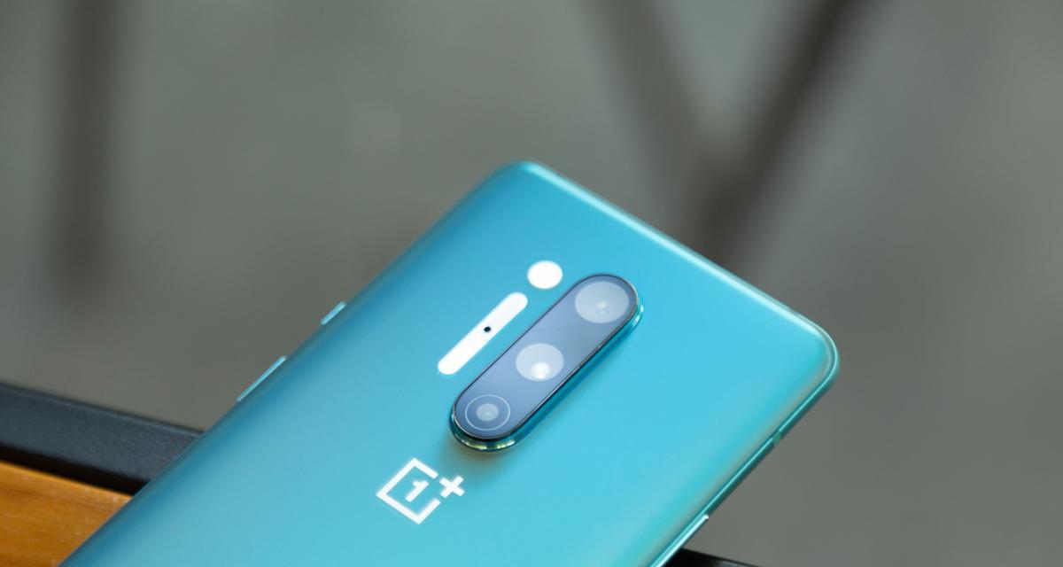 OnePlus 8Pro 언박싱 경험(경계를 깨고 파괴적인 경험을 선사하는 OnePlus 8Pro는 전례 없는 기술의 향연을 선사합니다)