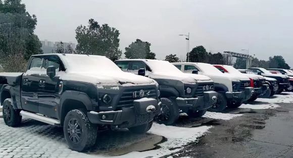 La grande camionnette Dongfeng Mengshi MS600 est le premier lot à être exporté vers les Amériques, démontrant la force mondiale des marques automobiles chinoises