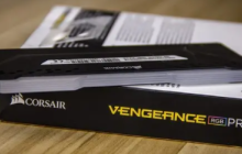 海盗船内存条和金士顿哪个好