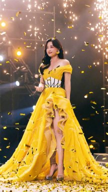 两个贾玲对唱!《热辣滚烫》歌曲《一切都来得及》MV