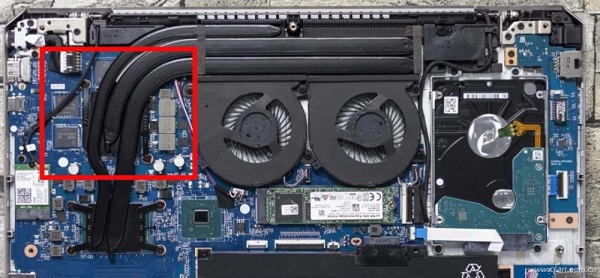 Is mx450 a discrete graphics card?