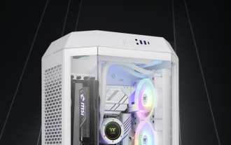 Thermaltake lance le Tower 300 « Ocean View Room Chassis » : une conception à colonne octogonale, au prix de 799 yuans
