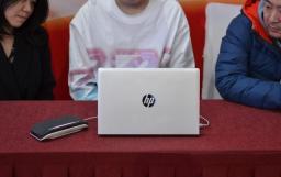 累计运行 27 个小时 0 误差 惠普战 66 挑战大型活动控台极限作业
