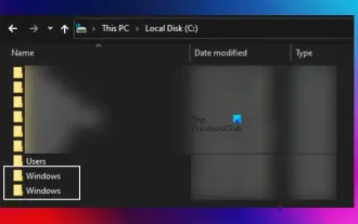 Terdapat dua folder Windows dalam pemacu C;