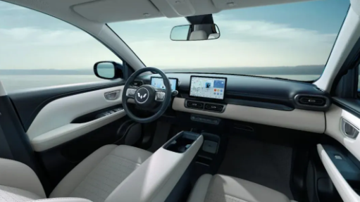 五菱缤果PLUS纯电SUV正式上市，续航优化成本降低引领市场新潮流