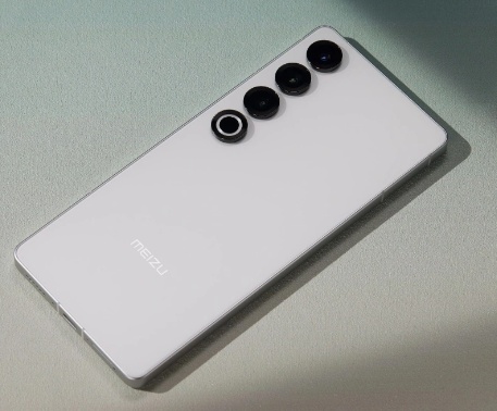 Meizu berjalan dengan dua kaki: Transformasi AI tidak melupakan pasaran telefon mudah alih, model jarak pertengahan baharu didedahkan