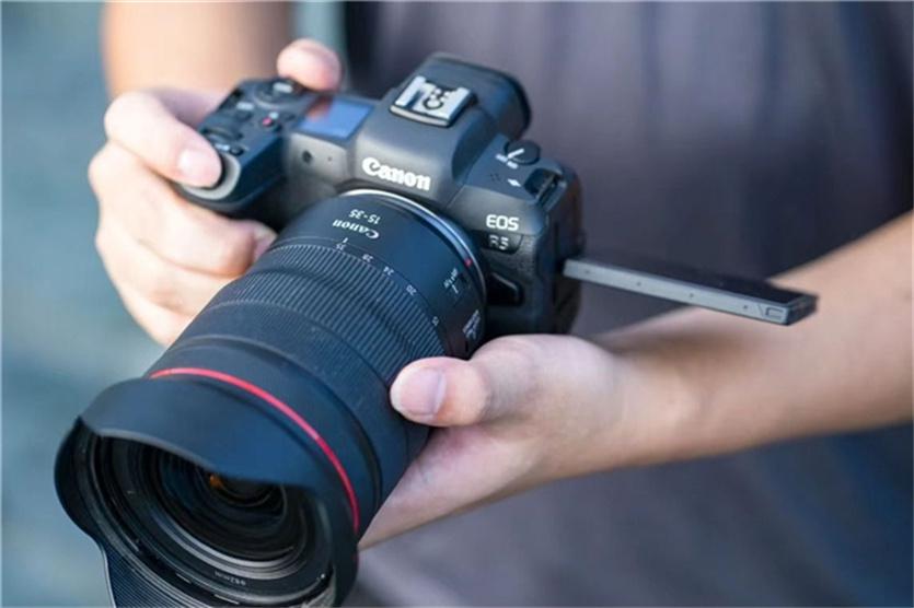 All-round camera, what is Canon EOS R5 like?