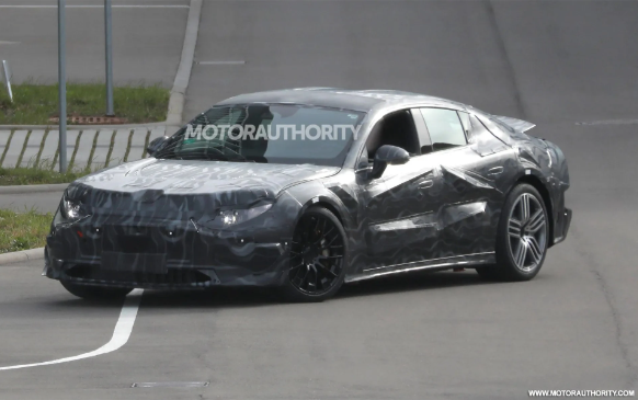 Spy photos of Mercedes-Benz AMG’s new pure electric high-performance model are exposed, and it is expected to be released by the end of the year or early next year