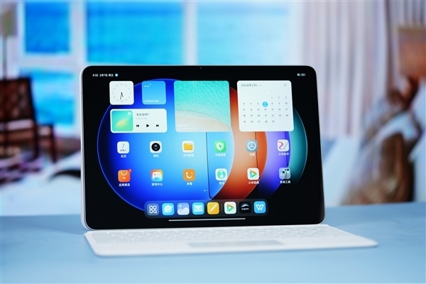 Apple iPad shipped 9.9 million units worldwide in Q1: 32% market share, a cliff-top number one!