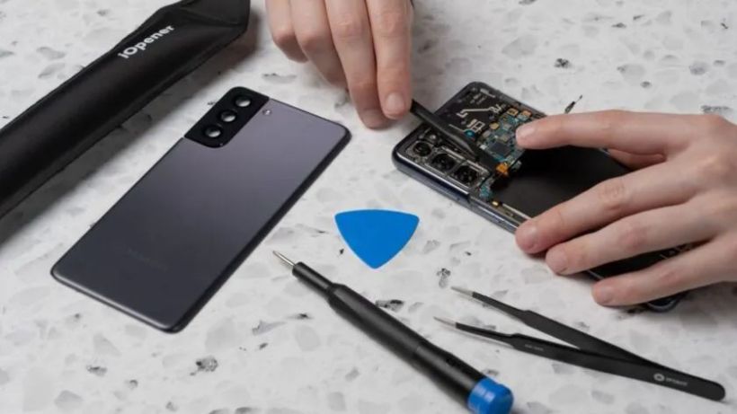 三星回应 iFixit 终止合作:后续通过 SamsungParts 网站继续提供维修支持