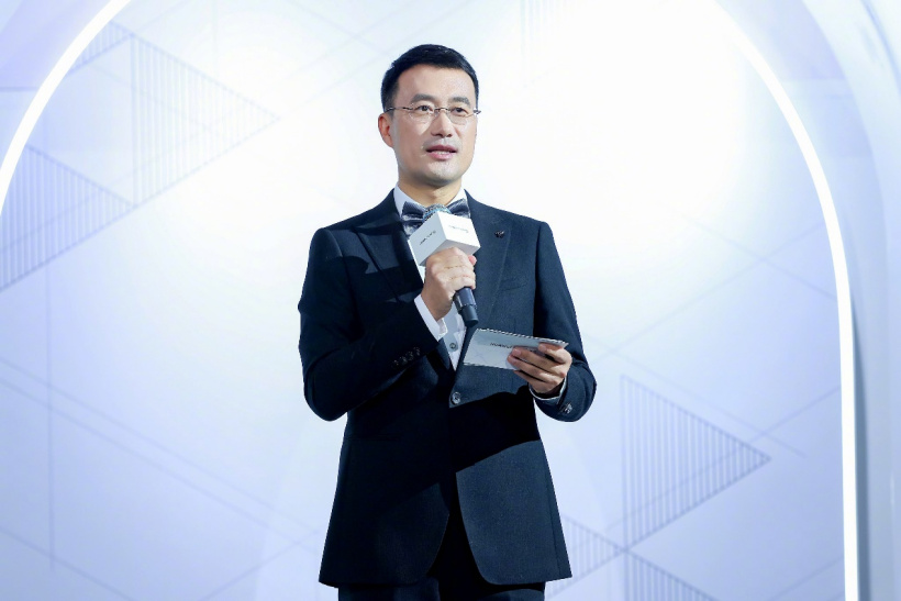 HUAWEI Pura 70 锐意风尚之夜，先锋姿态诠释锐意向前