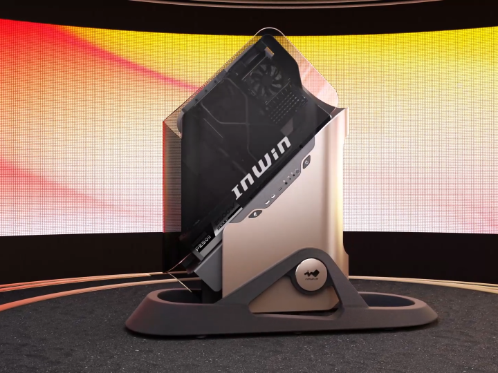 180° 曲面玻璃,迎广推出第 11 代形象机 Infinity