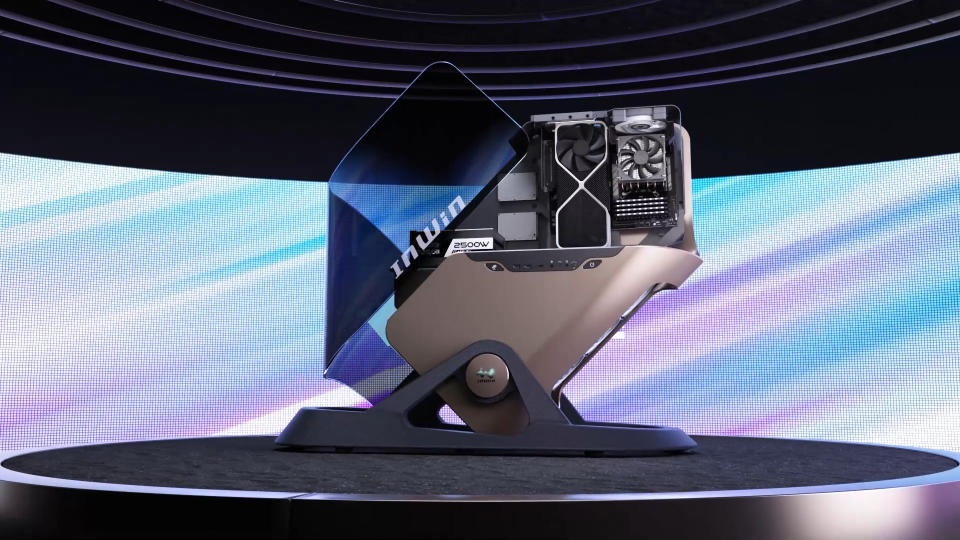 180° 曲面玻璃,迎广推出第 11 代形象机 Infinity