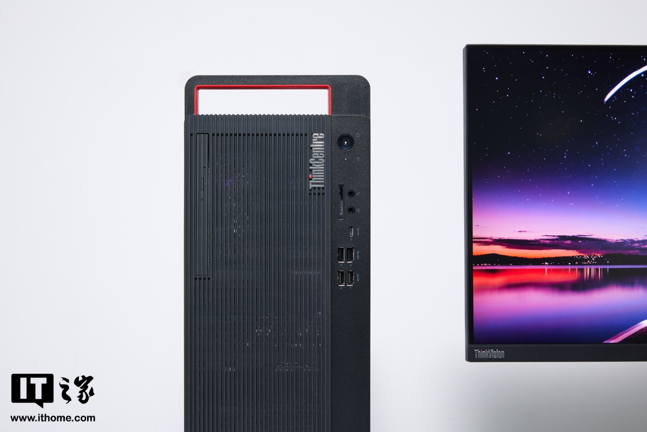 联想 ThinkCentre M 大师系列台式机图赏：经典设计，内稳外成