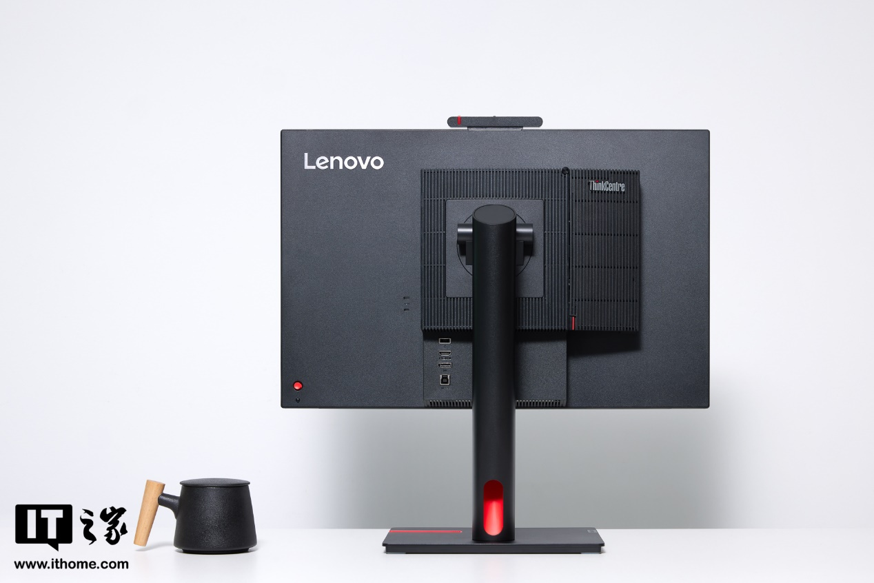 联想 ThinkCentre M 大师系列台式机图赏：经典设计，内稳外成