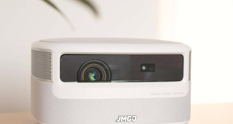 坚果投影仪设置方法(快速入门指南)