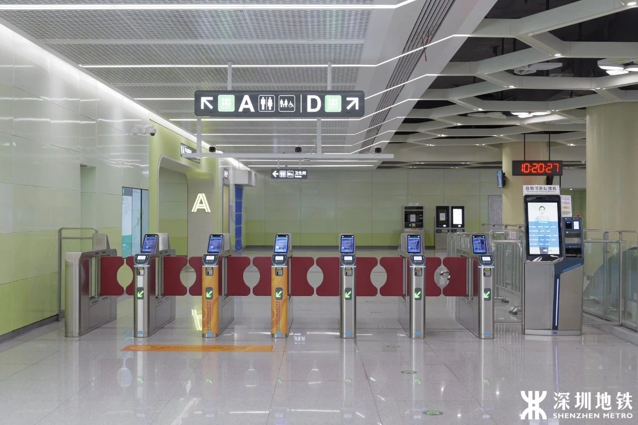 深圳地铁首次试点“闸门常开”，刷卡或扫码后可直接进站